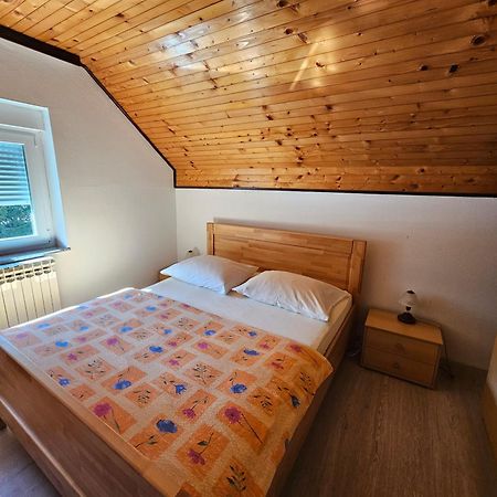 House Mirjana Hotell Smoljanac Eksteriør bilde