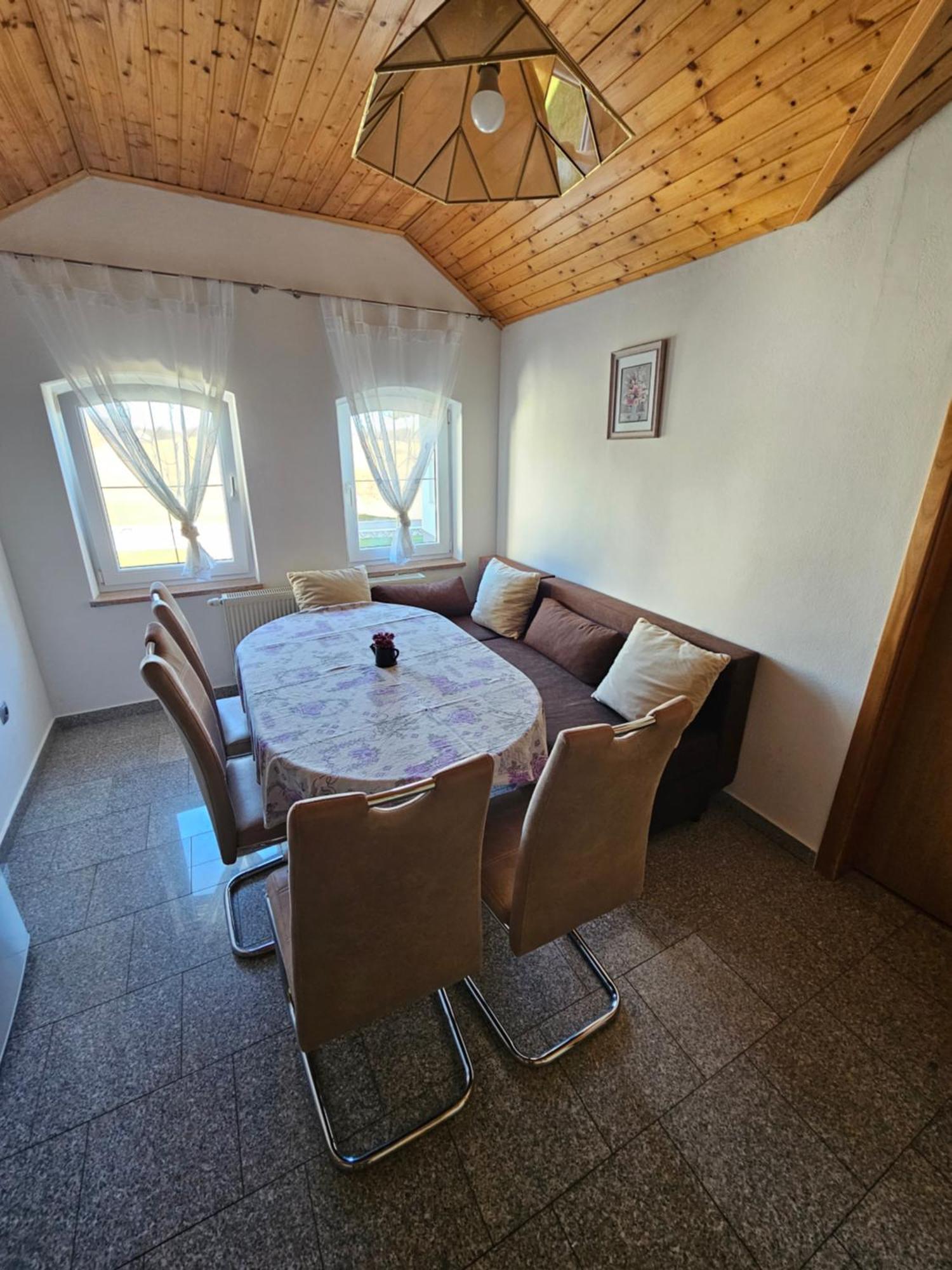 House Mirjana Hotell Smoljanac Eksteriør bilde